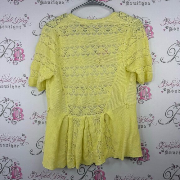 Knitted & knotted cardigan crochet knit yellow white hearts boho. - Picture 4 of 8